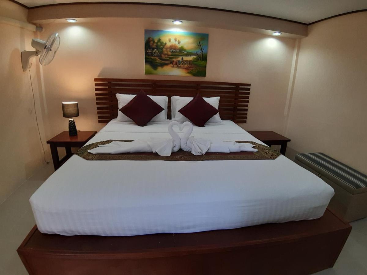 The Windsor Boutique Resort Chumphon Exteriör bild