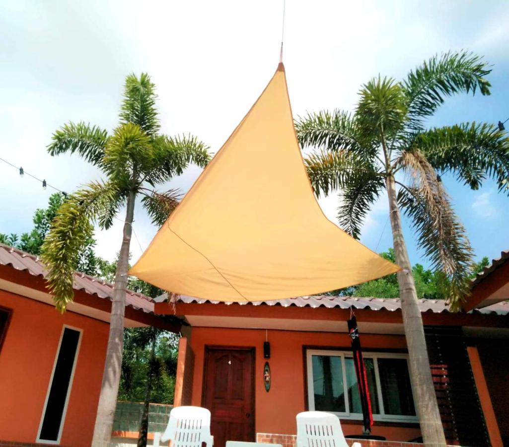 The Windsor Boutique Resort Chumphon Exteriör bild